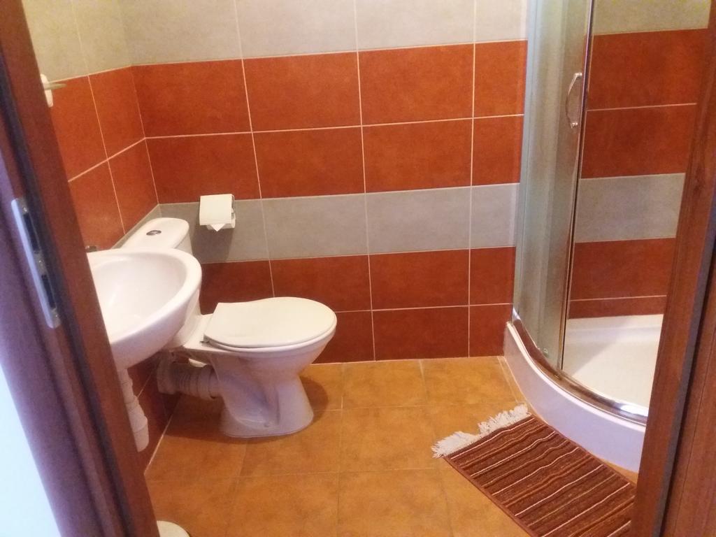 Hotel Restauracja Lorenzo Stopnica Luaran gambar
