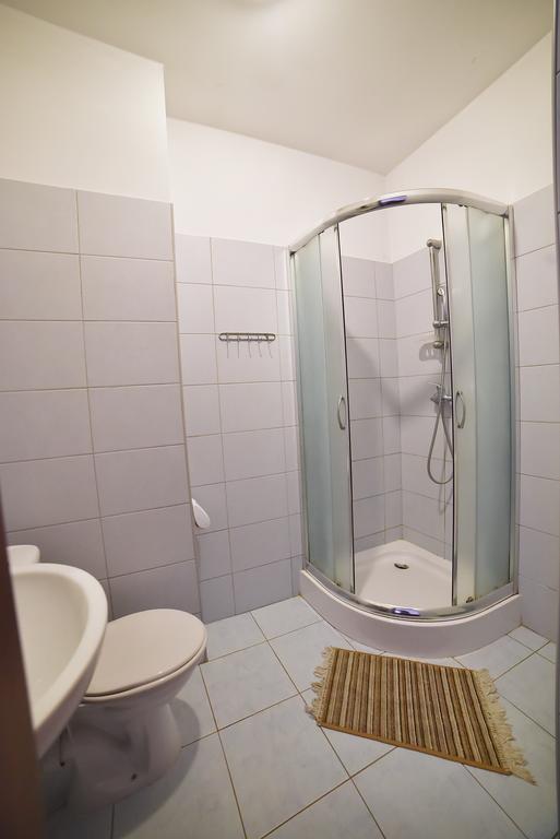 Hotel Restauracja Lorenzo Stopnica Luaran gambar
